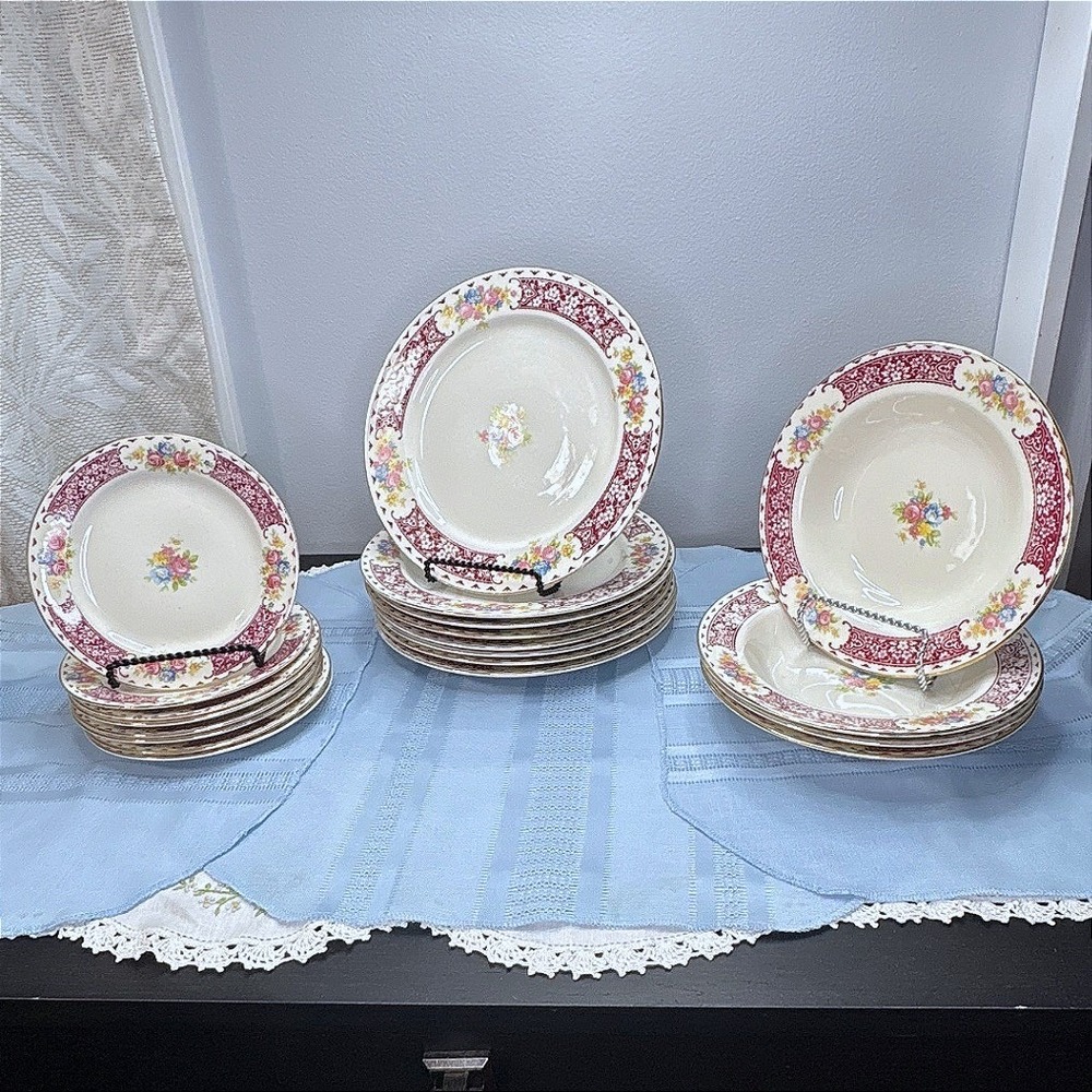 Vintage Homer Laughlin Lady Stratford China Set 20pc Burgundy Floral Gold Trim